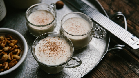 eggnog with nutmeg and grater