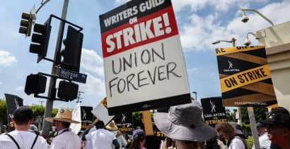 Hollywood writers strike to end on Wednesday as WGA, AMPTP finalize labor deal