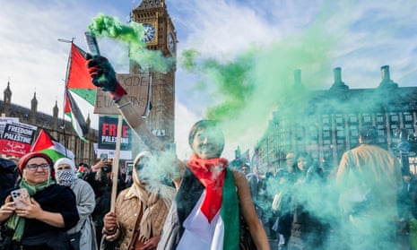 Thousands take to the streets in support of Palestine