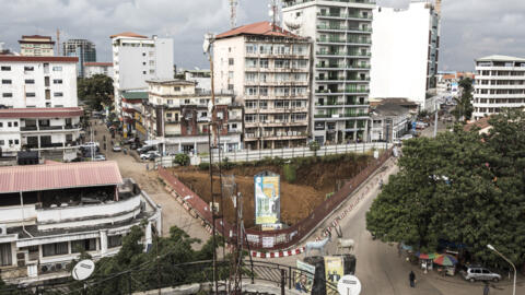 Cette photo prise à Conakry le 12 octobre 2020 montre une vue du centre-ville.