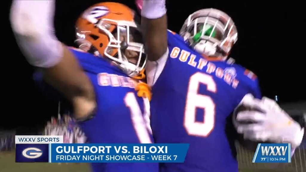 Gulfport Rolls In District Opener With 42 0 Shutout Win Over Rival Biloxi