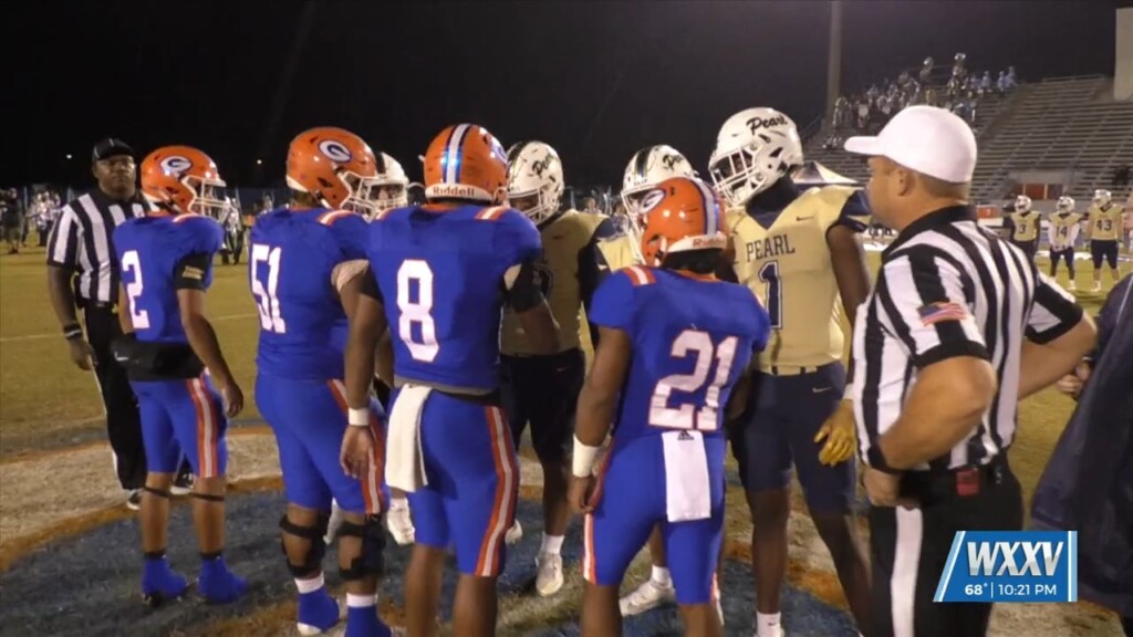 Gulfport Falls Short To Pearl In The First Round Of Playoffs, 17 13
