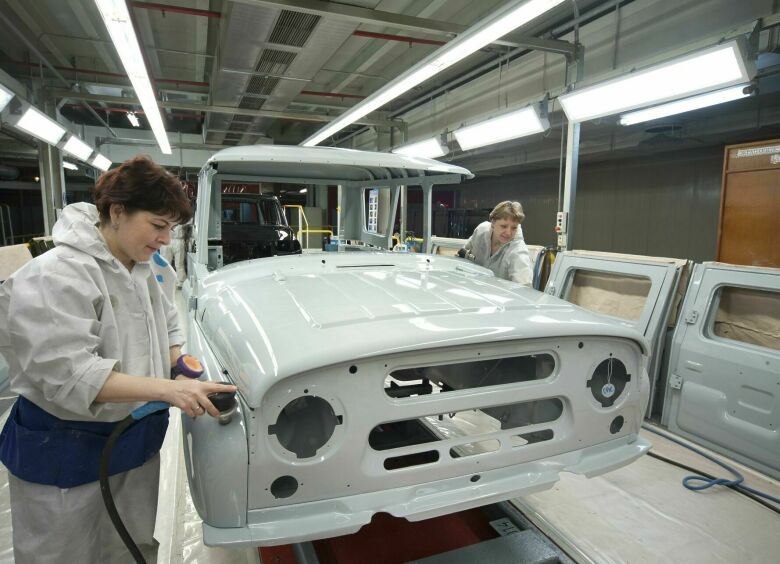 Изображение Внедорожники УАЗ вновь получат дизельный двигатель и «автомат»