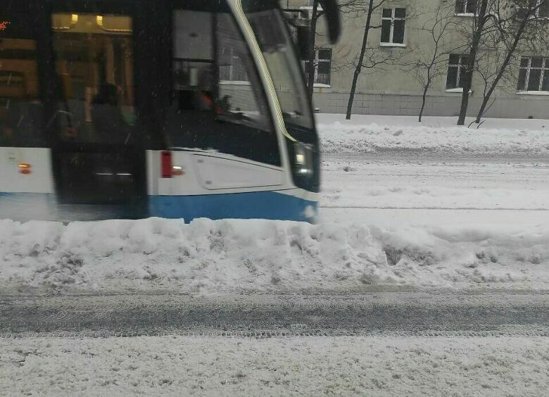 Изображение Трамвай разочарований: по-новому обустроенные пути в Москве калечат людей и машины