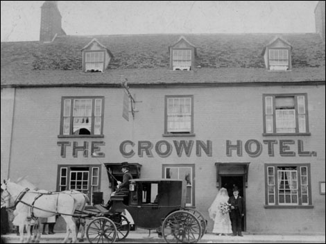 Crown Hotel on Market Square