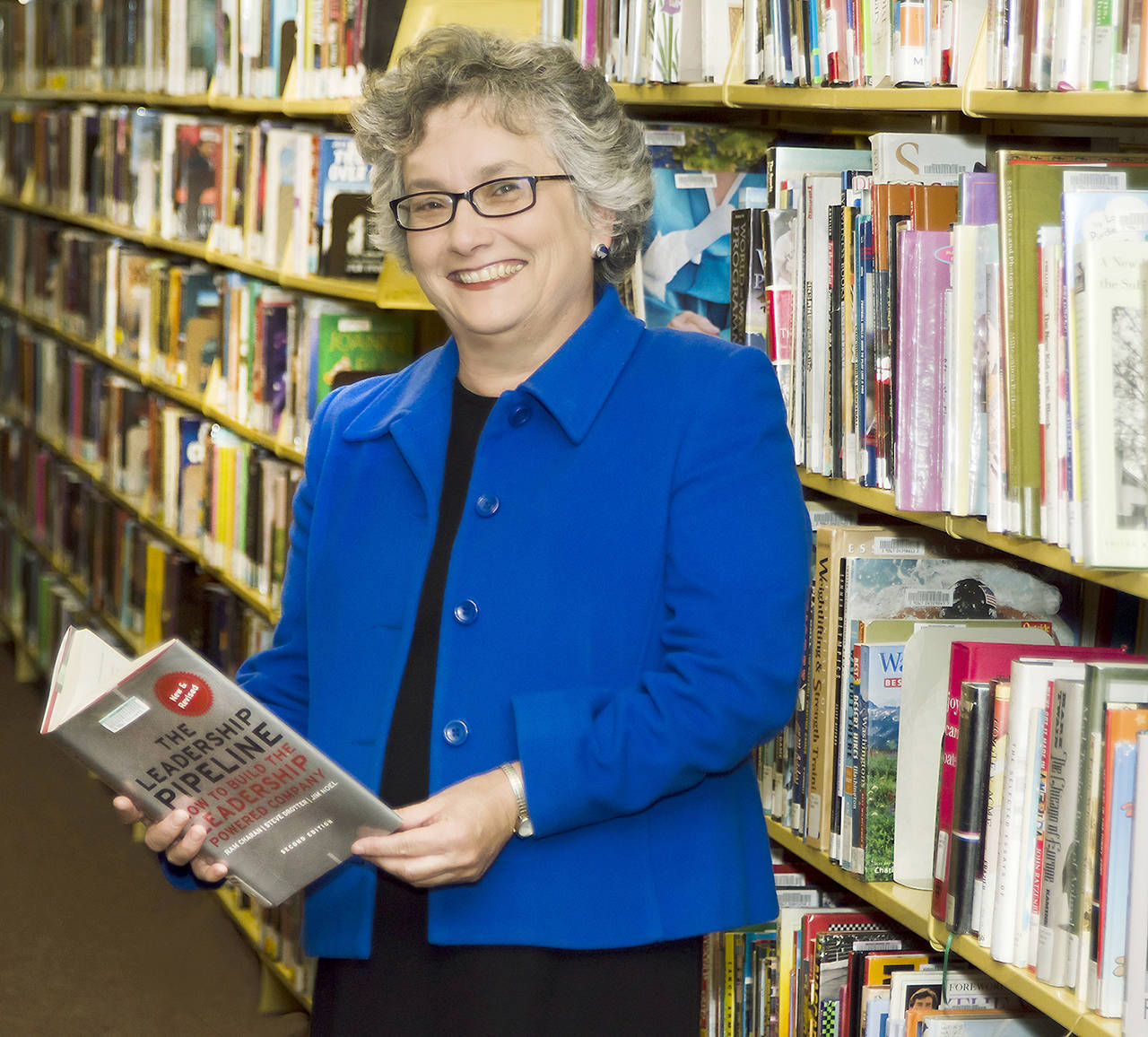 Sno-Isle                                Jonalyn Woolf-Ivory, executive director of Sno-Isle Libraries, will retire in December after more than 30 years with the library district.