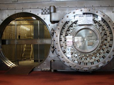 The door to the walk-in vault in the Winona Savings Bank in Winona, Minn.