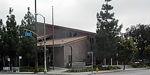 Exterior view of the Wilmington Library
