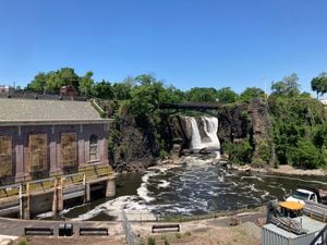 Crash forces N.J.’s Great Falls National Park to close for 3 hours