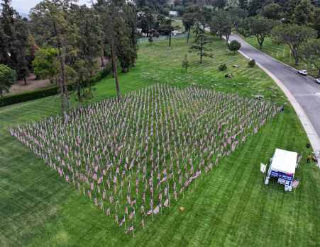 The Glendale Sunrise Rotary Club, in collaboration with Forest Lawn-Glendale, has set up their “Field of Honor” display of 1,000 American flags on Tuesday, May 21, 2024.  (Photo by Dean Musgrove, Los Angeles Daily News/SCNG)
