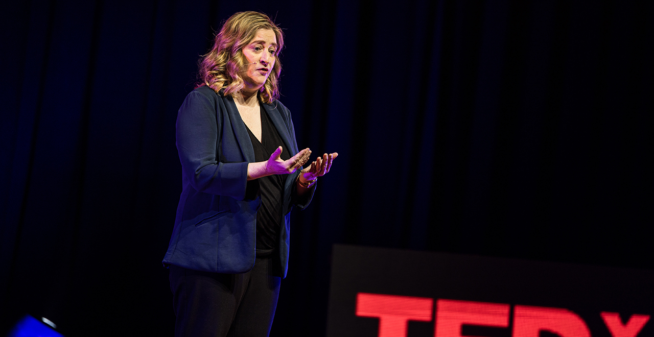 Professor Gaia Bernstein Delivers a TEDx Talk about Addictive Technologies