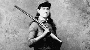 Annie Oakley: Chapter 1 poster image