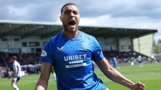 Dessers’ late goal was his 20th of the season as Rangers won in Paisley