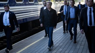 US Secretary of State Antony Blinken walks to board a Ukrainian Railways train at Przemysl Glowny train station while travelling to Kyiv