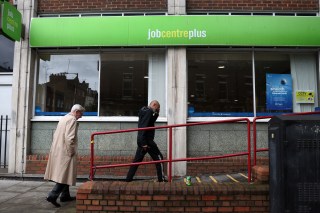 Jeremy Hunt and Mel Stride say there is no reason for the unemployed to languish on benefits