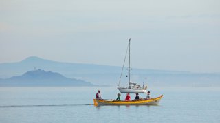 The sunny weekend inspired some to get out on the water in Portobello, Edinburgh, on Saturday