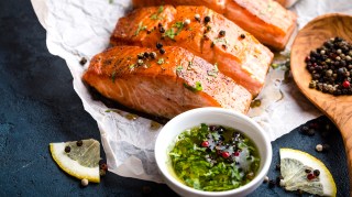 Eat more fish for healthier blood vessels