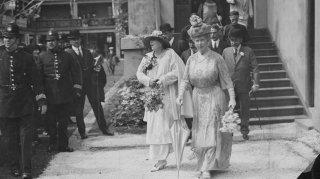 Queen Mary, right, with Queen Marie of Rumania in Wembley in 1924