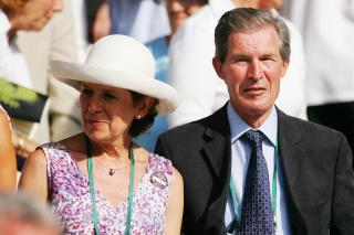 Tony Henman with his wife, Jane, at Centre Court in 2005. He never betrayed a flicker of emotion while watching his son’s matches