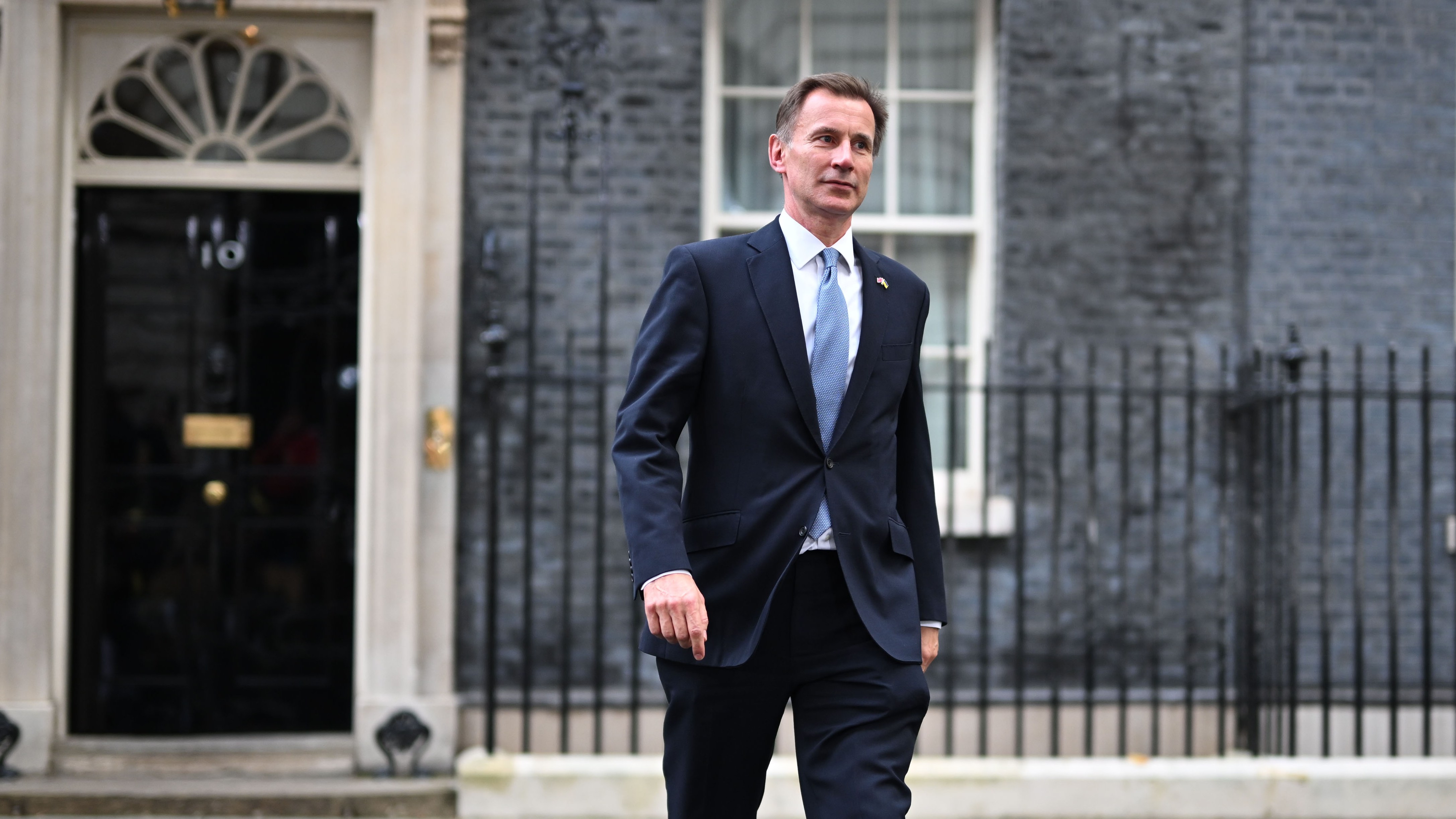Hunt could be asked to delay fiscal statement