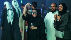 Apakah Musik Dilarang di Saudi dan Negara Arab Lain?
