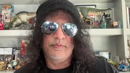 SLASH On Upcoming 'S.E.R.P.E.N.T.' Festival Tour: 'The Spirit Will Be There'