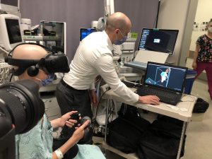 Dr. Joel Werier using VR technology with a patient of The Ottawa Hospital.