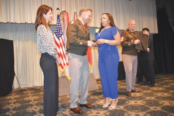 Fort Cavazos ceremony recognizes volunteers