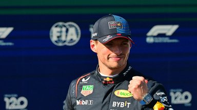 Kvalifikaciją Italijoje laimėjęs Verstappenas pakartojo legendinio Sennos rekordą