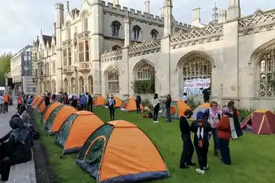 Protests on UK campuses fail to mobilise same support as US counterparts