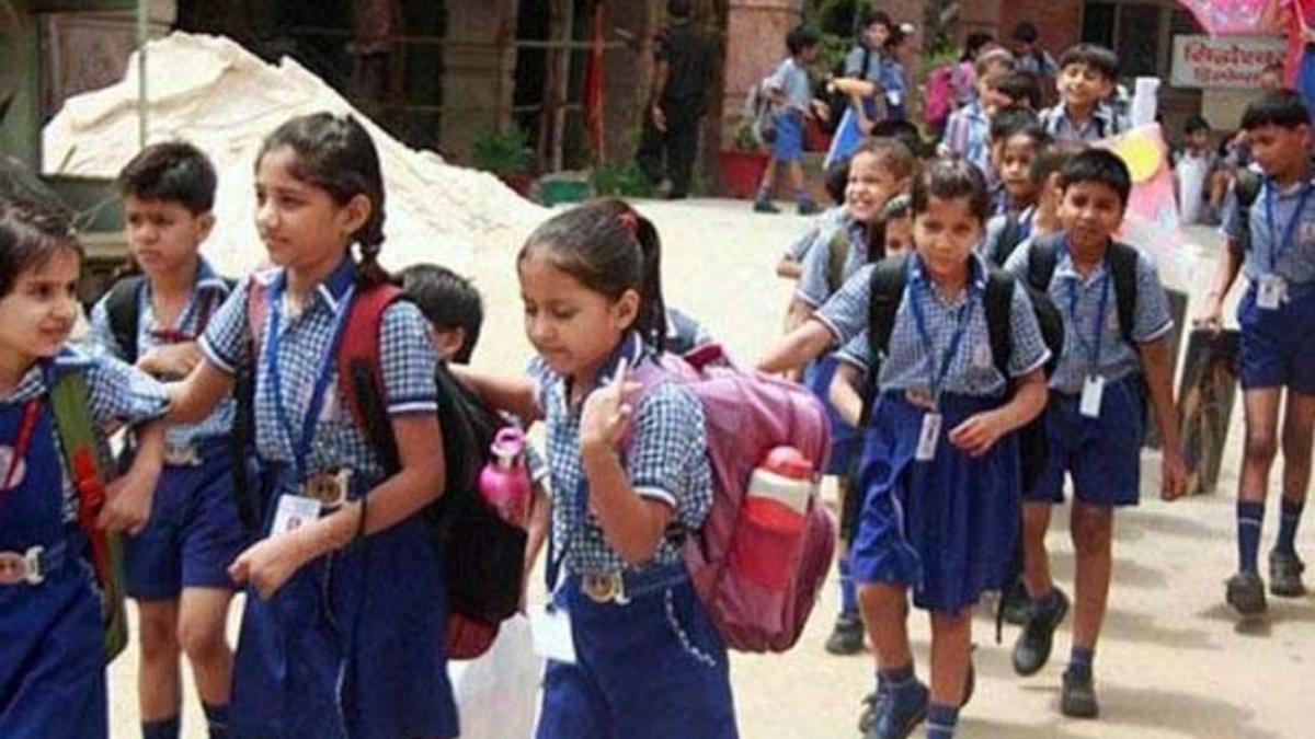 Delhi authorities directs schools to follow guidelines on lowering weight of school bag
