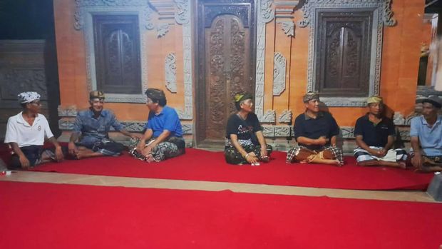 Suasana kediaman keluarga besar Cok Sawitri di Puri Sidemen, Kecamatan Sidemen, Kabupaten Karangasem, Bali, Kamis (4/4/2024).