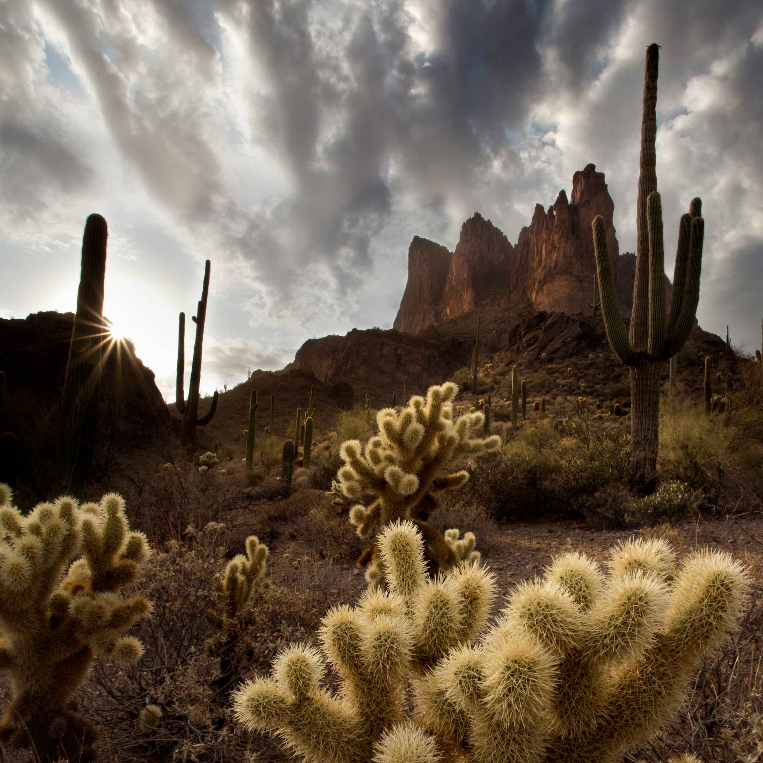 Three Sisters - desert landscape in the Superstition Mountains