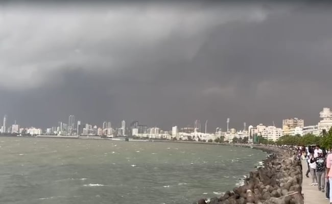 In Pics: Mumbai Sky Turns Murky After Massive Dust Storm, Rainfall