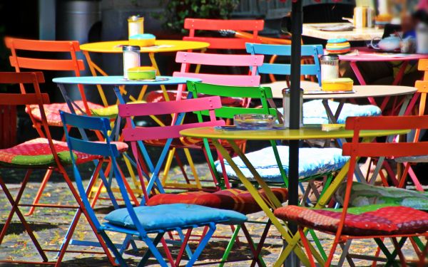 kaviareň,hrať,stoličky,sedlo,veľkomesto,farba