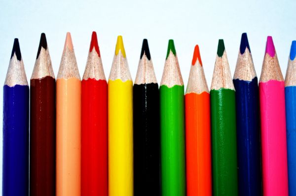 blyant, lilla, penn, oransje, grønn, rød