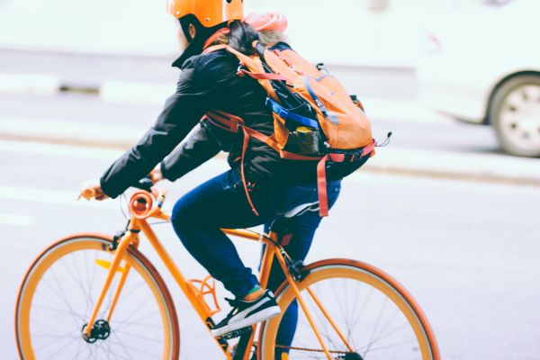 persona,bicicletta,bicicletta,ciclista,veicolo,arancia