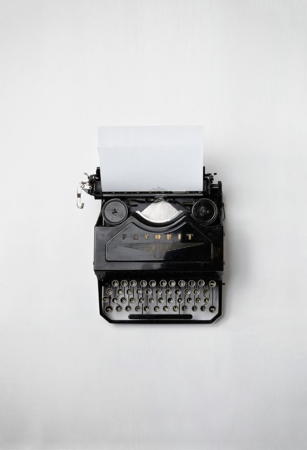 epocă,maşină de scris,maşină,hârtie,produs,mecanic