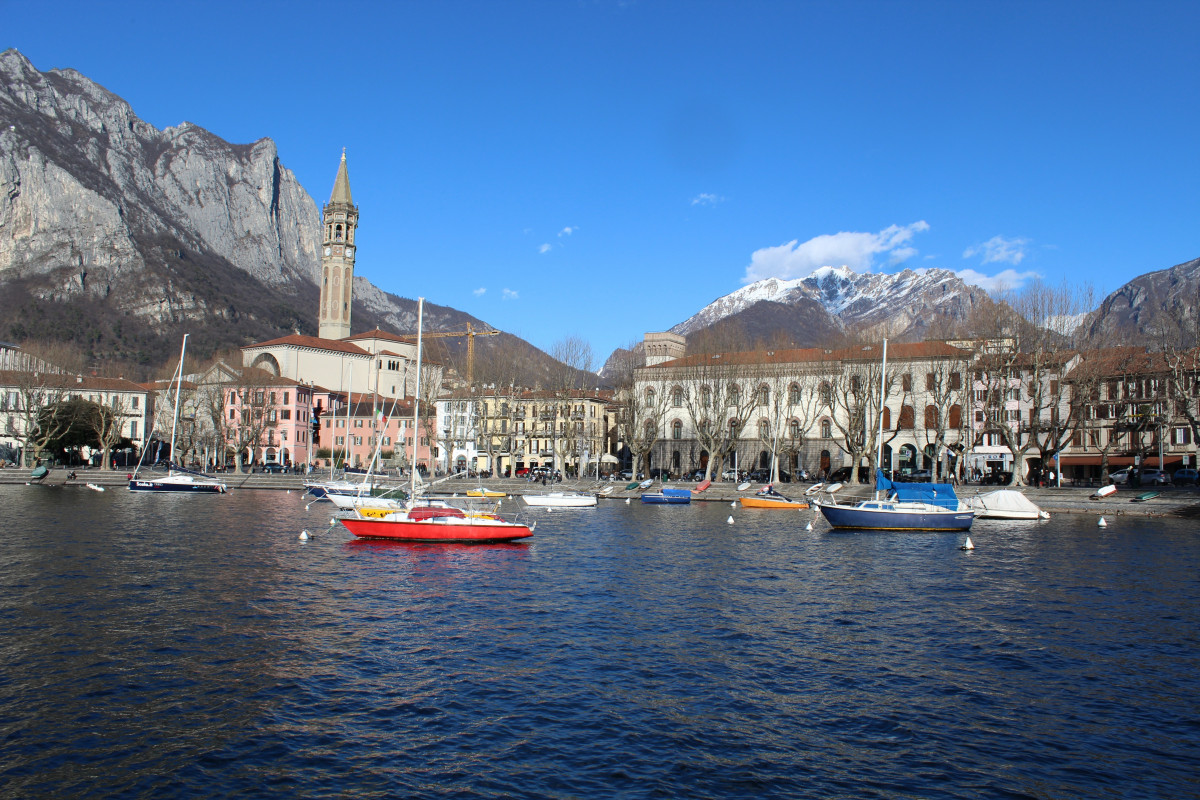 morze, dok, łódź, jezioro, wakacje, pojazd, zatoka, Włochy, port, przystań, turystyka, pływanie łódką, Jezioro Como, Lombardia, Lecco, Panorama di lecco