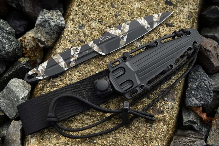 POTD: The Extrema Ratio S-THIL Black Warfare Special Edition Knife