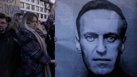 Евросоюз наложит санкции за смерть Навального