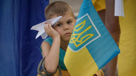 Польша отменила выплаты украинским детям, не посещающим школу