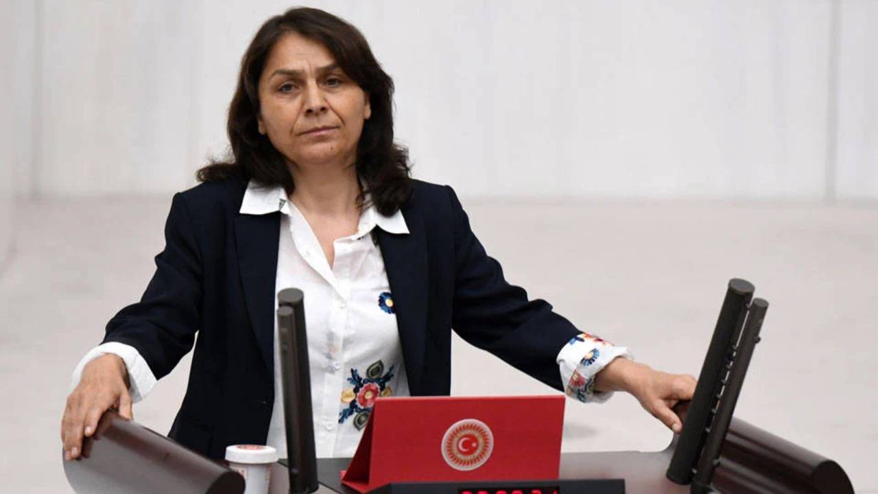 DEM Partili Özgül Saki'den iktidarın kadın vizyon belgesine tepki: Dini referanslı politikalarla toplumu kuşatma stratejisi