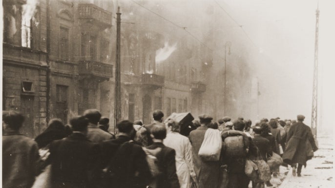 How the Warsaw Ghetto Uprising Inspired Rebellion in a Nazi Death Camp
