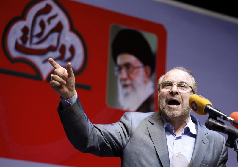 Mohammad Bagher Ghalibaf gives an address during the 2017 Iranian presidential election.