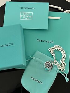 Return to Tiffany & Co Blue Heart Sterling Mini Heart Tag Bracelet 7"