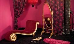 Chaise Rouge, 2005 from Empty porn sets series