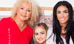Katie Price, sister Sophie and mum, Amy in 2023