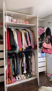 closet 🥹😍