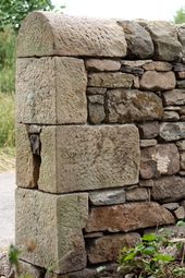 Stone paving